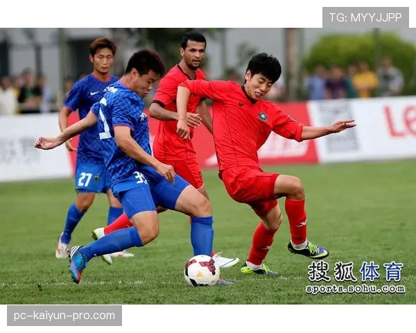 门线判定规则详解：裁判如何依据技术辅助准确判罚进球